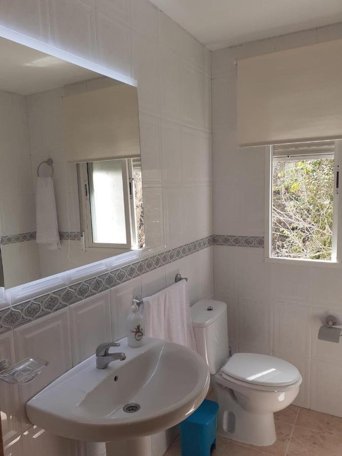 Apartamentos ปินอส เกนิล ภายนอก รูปภาพ