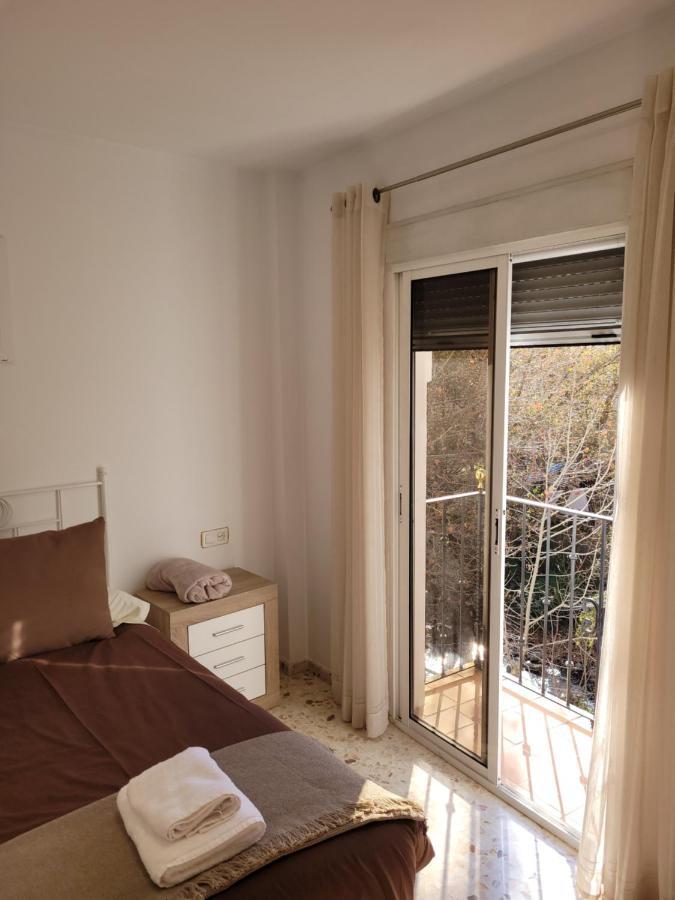 Apartamentos ปินอส เกนิล ภายนอก รูปภาพ