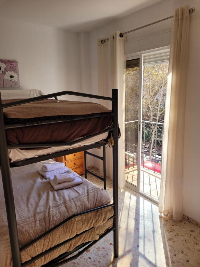 Apartamentos ปินอส เกนิล ภายนอก รูปภาพ